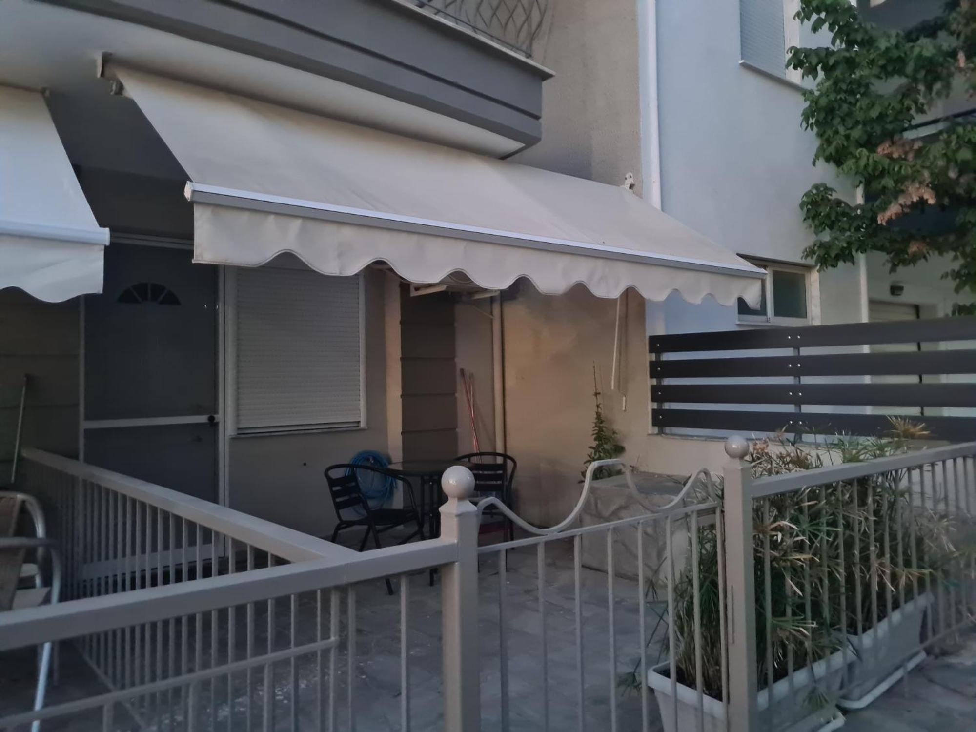 Makis Apartments Touzla Ofrínion Buitenkant foto